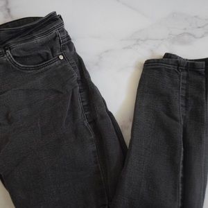 H&M Black Skinny Jeans